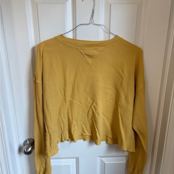 Brandy Melville John Galt Yellow Cropped Thermal Waffle Long Sleeve Top - Picture 1 of 3